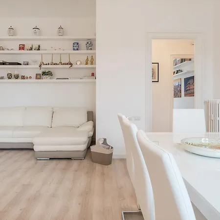 San Pietro Roomy Flat 公寓 *
