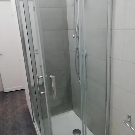 San Pietro Roomy Flat Roma